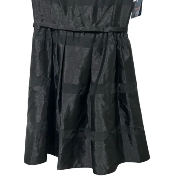 NWT Taylor Sleeveless Organza Little Black Cocktail Dress Sz 6 - Picture 4 of 13